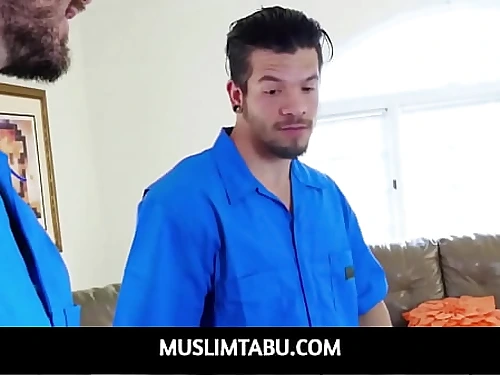 MuslimTabu-18yo Arab Maya Bijou blown and facial cumshot threesome